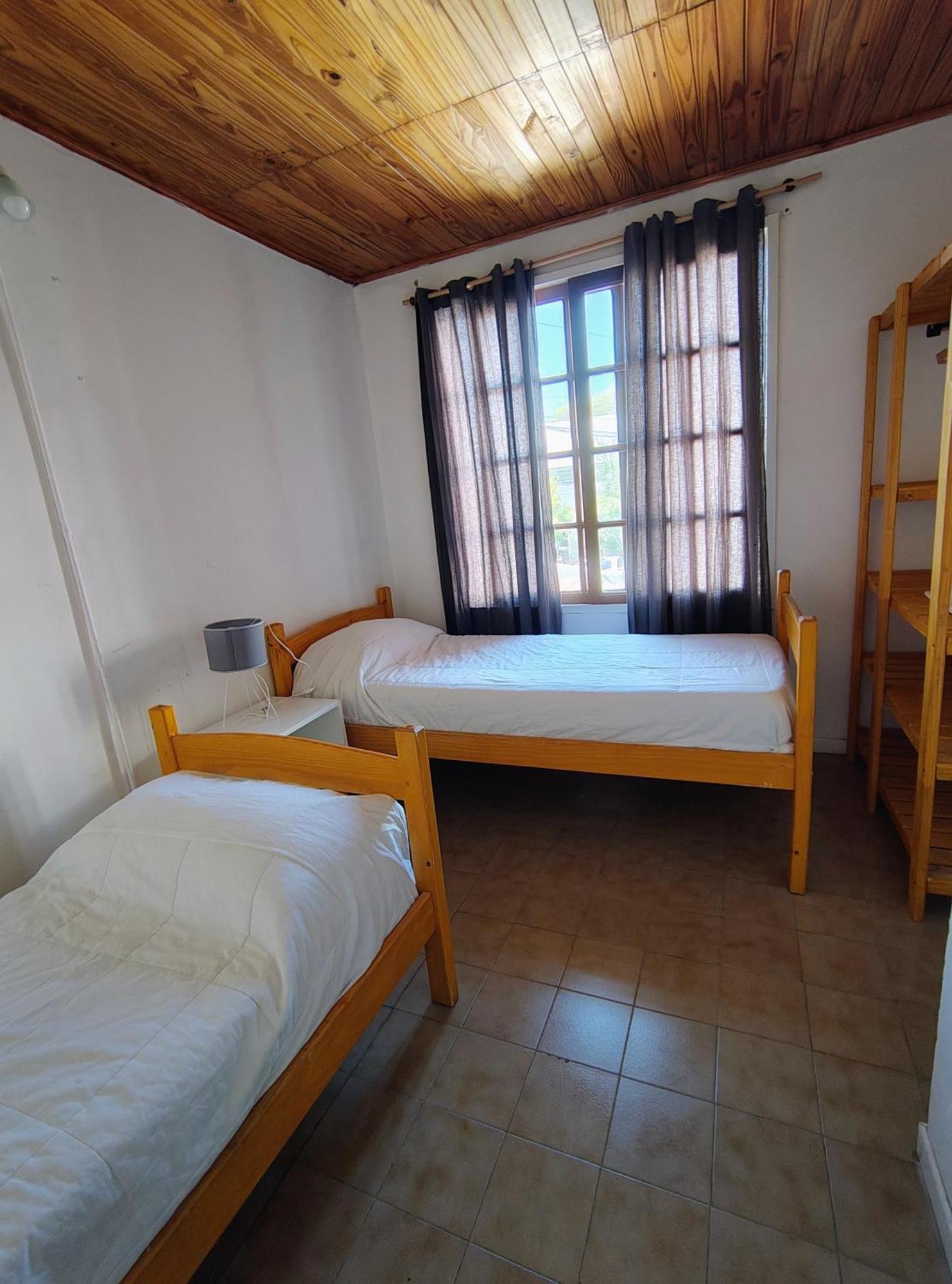 El Faro Hostel بويرتو مادرين المظهر الخارجي الصورة